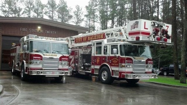 NC Chapter Brings a Delicious Meal to Local Firefighter's